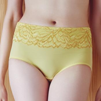 すっぽり安心　包まれショーツ（つつまれ美乳ブラ用）